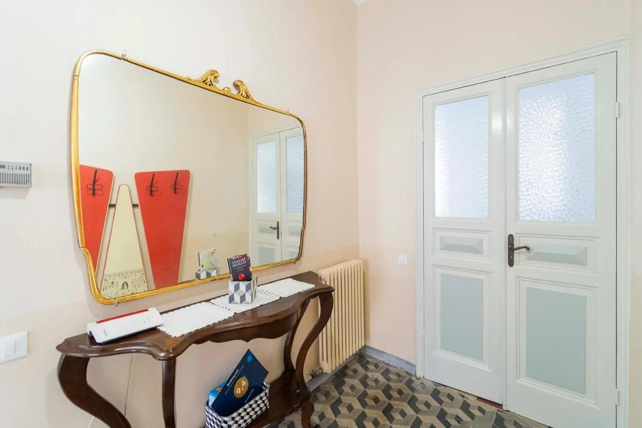 166 - Casa Mosaico, La Spezia Vicino Al Centro Citta Apartment